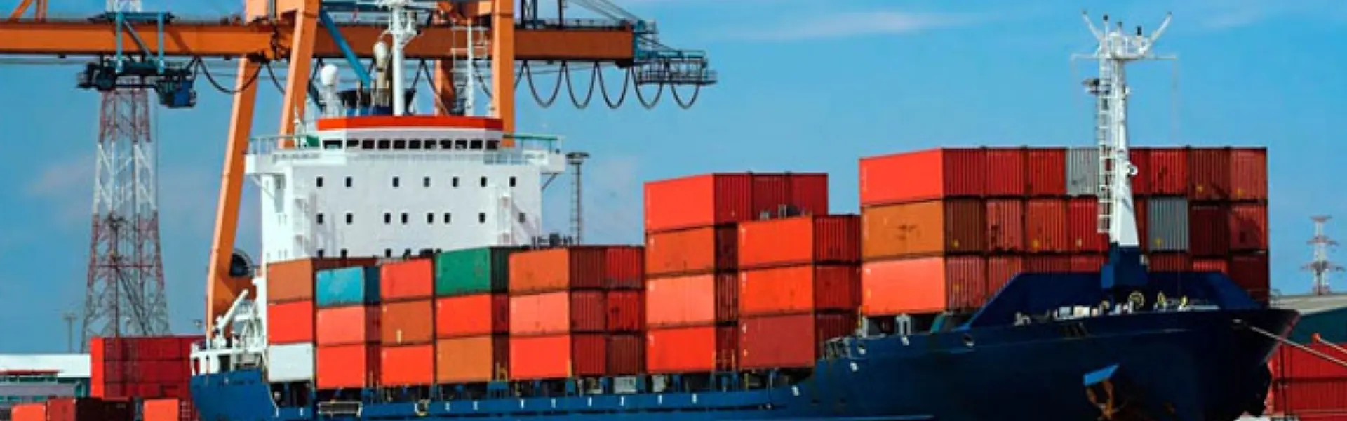 Ship Chartering Explained: A Complete Guide for Businesses